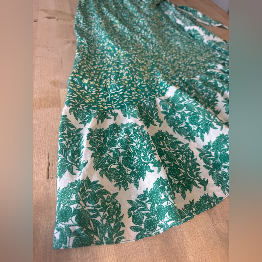 Beulah Elena Tree of Life Green Silk Wrap Skirt - Picture 7 of 12